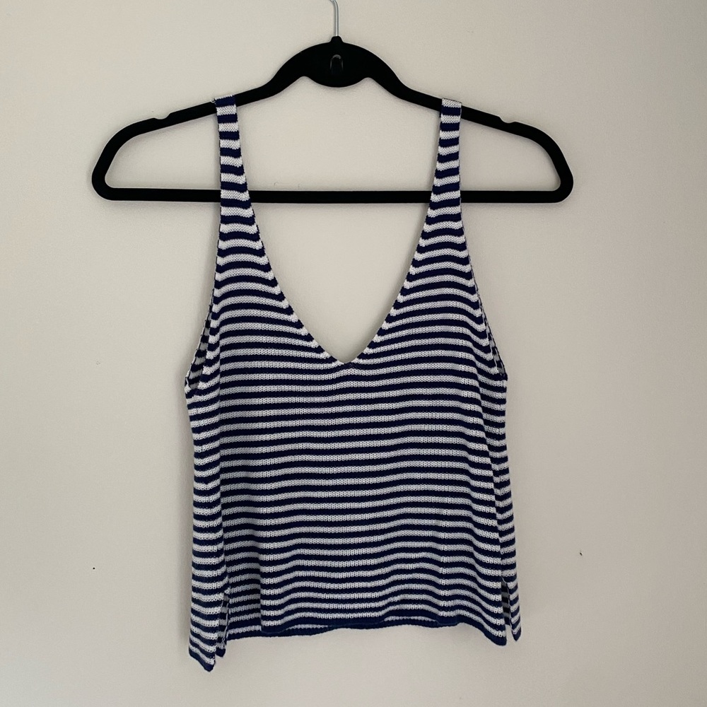 3️⃣/$1️⃣5️⃣ Striped Knit Tank Top